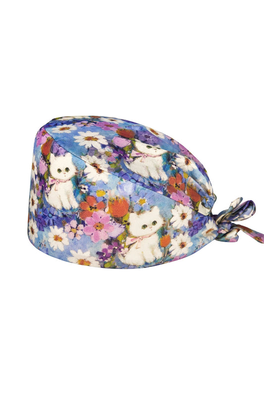 Veelkleurige medische muts met bloemen- en kattenprint