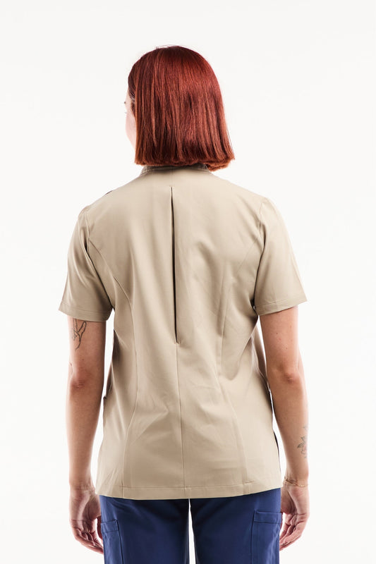 Medische damesblouse Aurelia – Stretch & ultrazacht - Zand